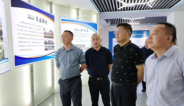 深圳正威集團(tuán)董事會江主席，黃總一行蒞臨我司考察